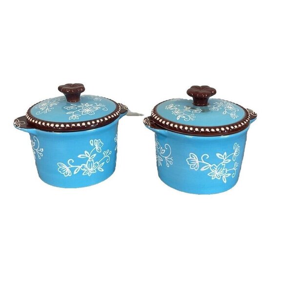 Set of 2 Temp-tations by Tara blue Floral Lace ramekins with lids 8oz Round FLAW - Picture 1 of 8